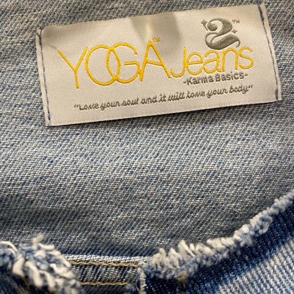 Yoga jeans pearl denim jacket - Picture 4 of 5